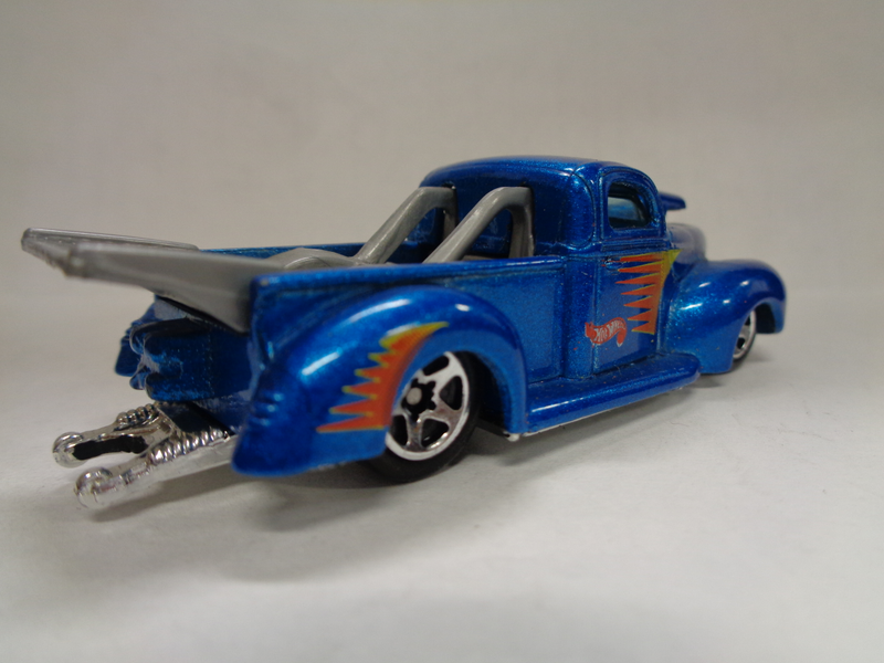 Illustration for article titled '40 FORD TRUCK